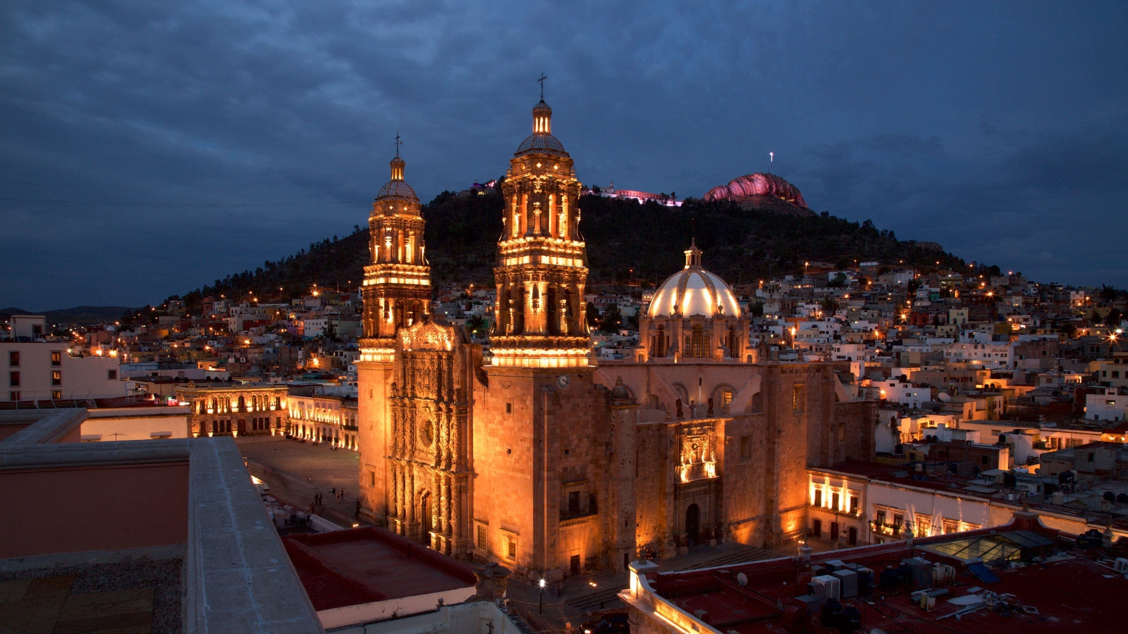Zacatecas cathedral and hillside at dusk